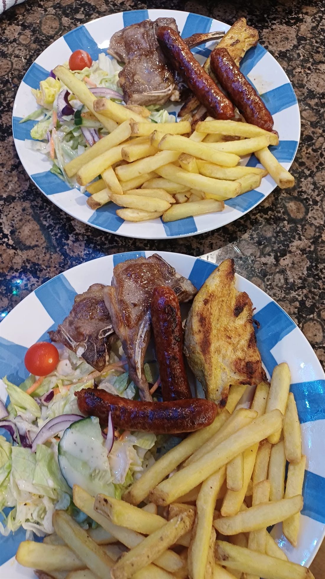 Mixed grill with lamb cutlets, merguez and chips